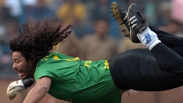 Higuita 21 yıl sonra aynı kurtarışı yaptı