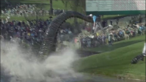 Golf turnuvasında canavar şoku