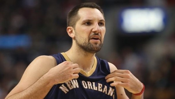 Ryan Anderson'dan enfes smaç!