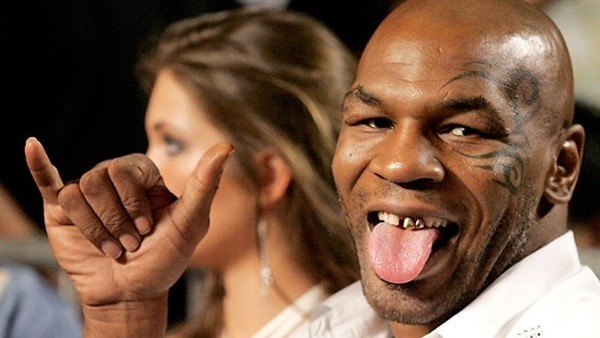 Mike Tyson'da hala iş var