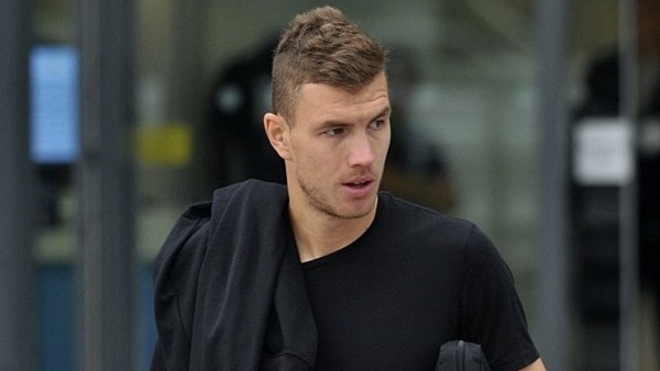 Edin Dzeko yeni yıla erken girdi