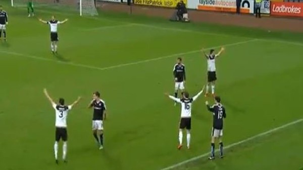 Taç atışında rezil olmak