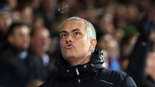 Chelsea'de Jose Mourinho dönemi sona erdi