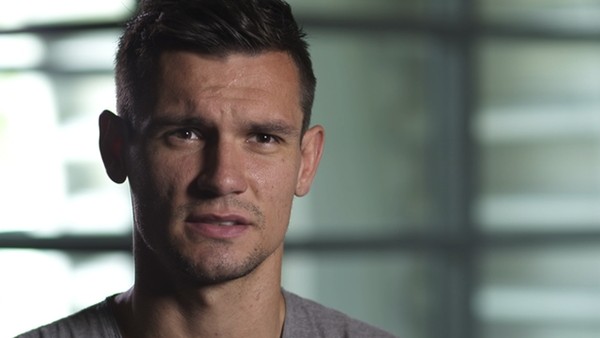 Minik maskot Lovren'i trolledi