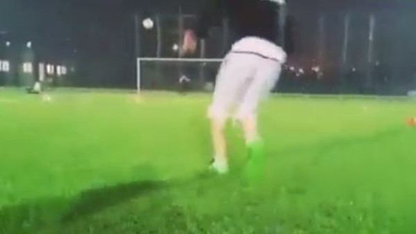 Futbolun unutulmayan efsanesi olan Rabona vuruşu!