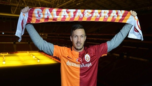 Linnes, Sabri'nin maaşının yarısını kazanacak!