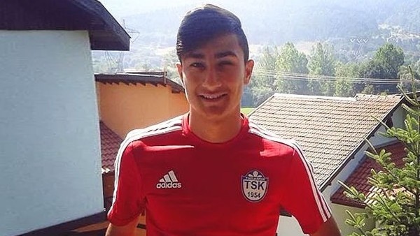 Futbolun Azim'li insanı Emre Azim kimdir?