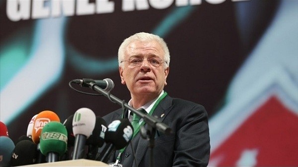 Bursaspor'un yeni başkanı Ali Ay oldu