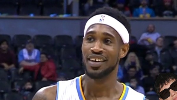 360 derece döndü, smacı bastı!