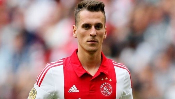 Transferin gözdesi: Arkadiusz Milik