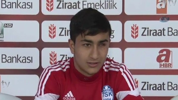 Emre Azim: 'Gözümü Kendi Emeğimle Yaptıracağım'