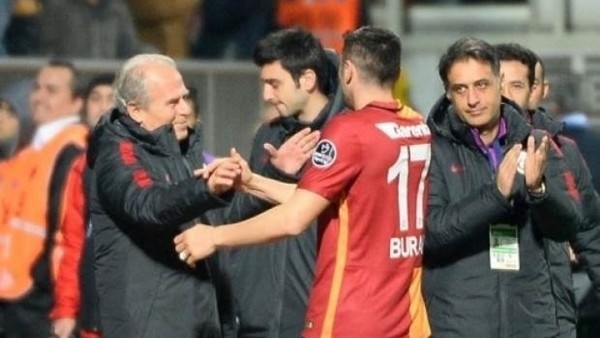 Mustafa Denizli, Burak Yılmaz'ın transferine onay verecek mi?