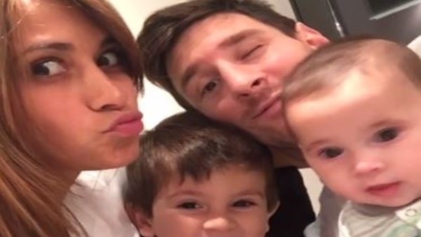 Messi Ailesi De Modaya Uydu