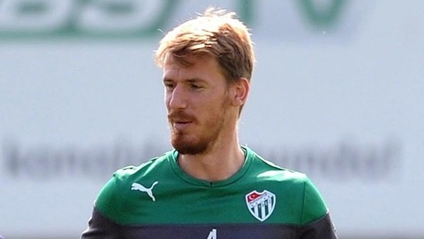 Beşiktaş, Serdar Aziz'i mi transfer ediyor?