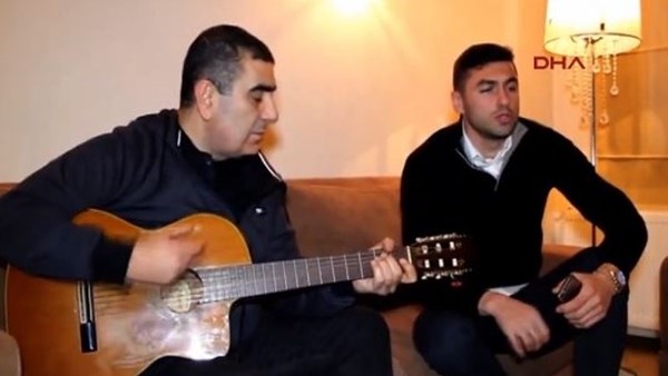 Burak Yılmaz'dan Barış Manço şarkısı