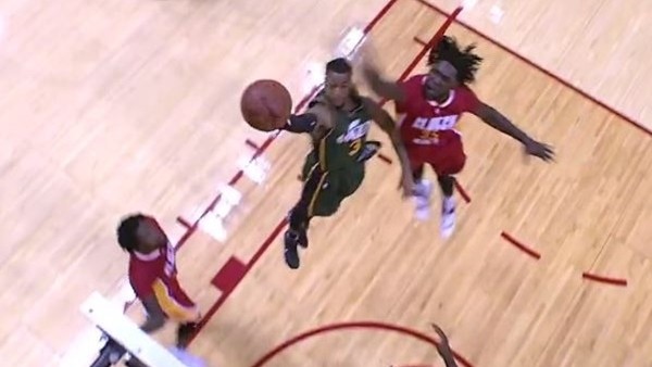 NBA'de gecenin en iyi 10 hareketi (8 Ocak 2016)