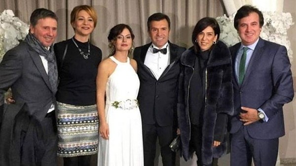 Efsane isim dünyaevine girdi