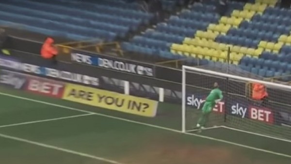 Geri pasını öyle bir önledi ki..