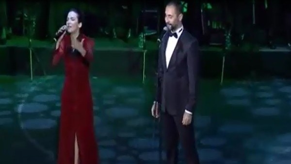 Saygıner'den Kayahan performansı