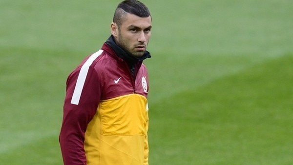 Burak Yılmaz, Çin'e transfer oldu!