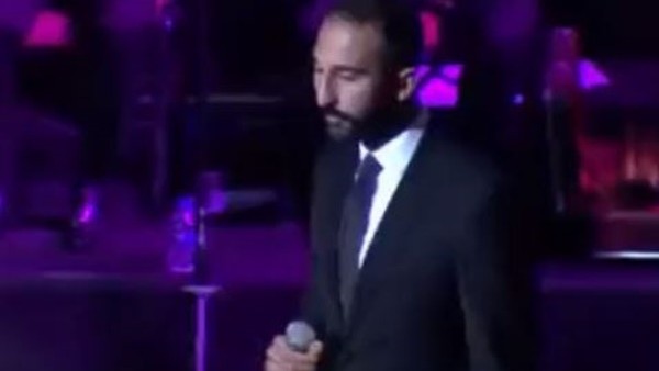 Volkan Babacan ile Funda Arar büyüledi