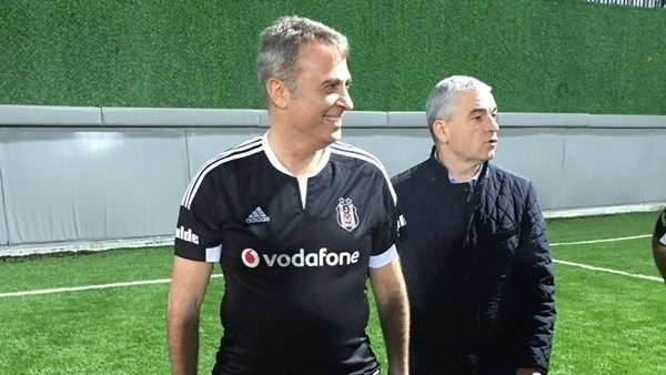 Fikret Orman Sahaya Çıktı