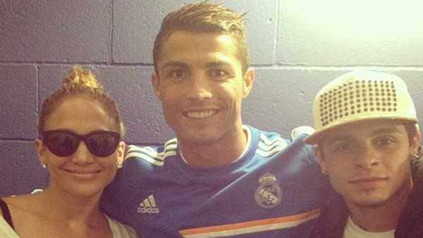 Crischtiano, Crischtiano! Ronaldo taraftarı taklit edince...