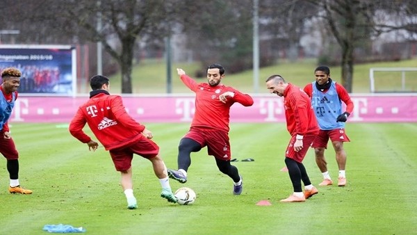 Bayern Münih'li yıldızların antrenmanda attığı enfes goller