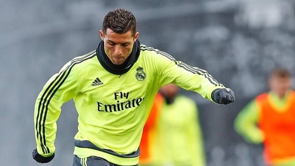 Ronaldo kaçırdı, Ziadane çıldırdı...