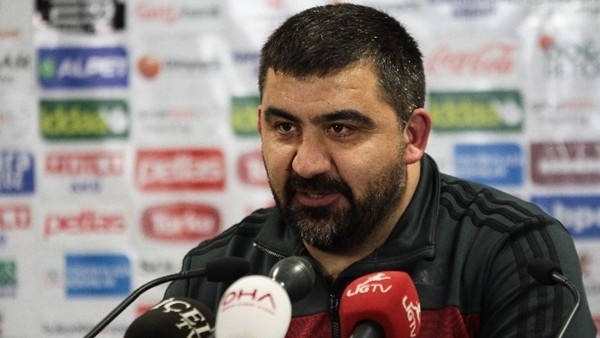 Ümit Özat: 'İnsana acı veriyor'