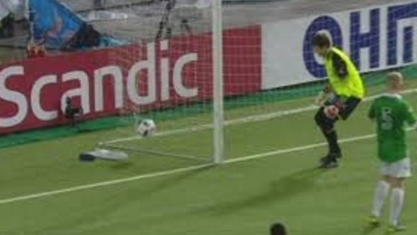 Kaleci değil top toplayıcı bile olamaz!