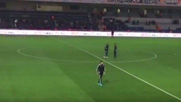 Boyko maç öncesinde tribüne çağrıldı