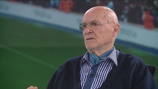 Hıncal Uluç: 'Şimdi gel Sneijder ol da oyna'