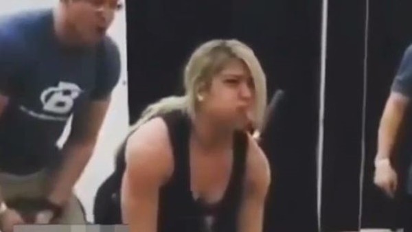 Ağırlığı bir anda kaldırınca..