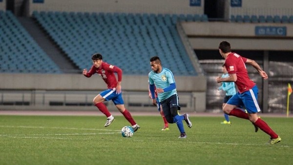 Alex Teixeira İlk Maçında Şov Yaptı