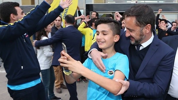 Fenerbahçe'ye coşkulu karşılama