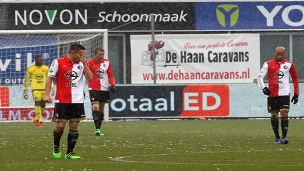 Feyenoord kara kayıp!