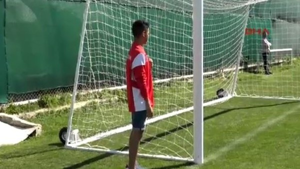 Samuel Eto'o'nun oğlu antrenmanda şov yaptı