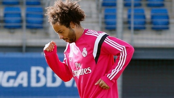 Marcelo'nun İdmanda Attığı Enfes Gol