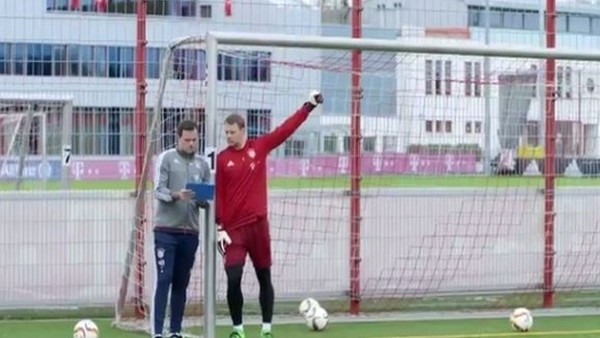 Manuel Neuer çok rahat!