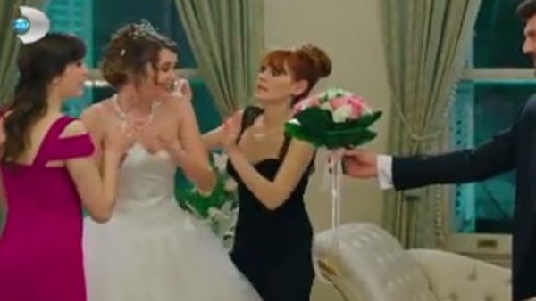 Yeni Dizi Tatlı İntikam'da 'git Arda Turan İle Evlen!' Sahnesi