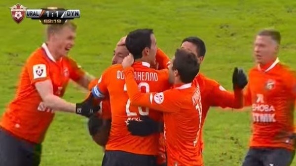 Gerson Acevedo'dan enfes frikik golü