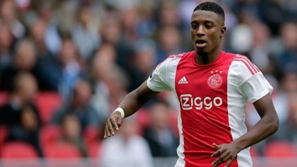 Genç Ajax'lı büyüledi!