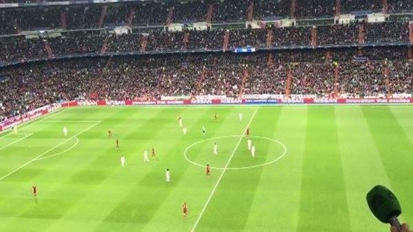 Totti oyuna girdiği anda Bernabeu!