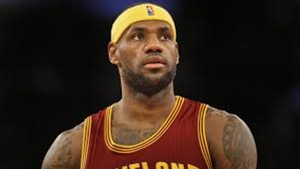 Lebron James'ten 30 Sayılık Performans