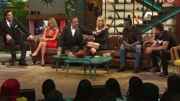 Samuel Etoo ve Bülent Serttaş arasında komik İngilizce sohbet!