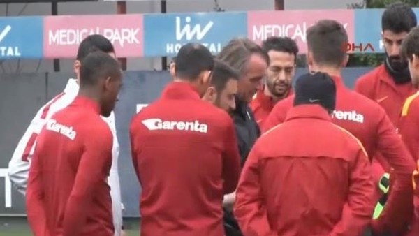 Galatasaray Riekerink yönetiminde çalıştı