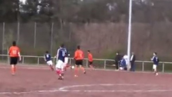 Hakan Çalhanoğlu yeteneği babasından almış!