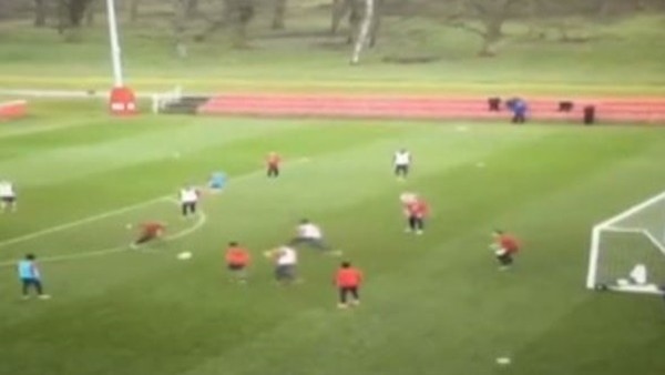 Genç oyuncudan olağanüstü gol