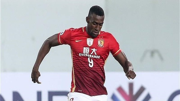Jackson Martinez ilk haftaya hızlı başladı